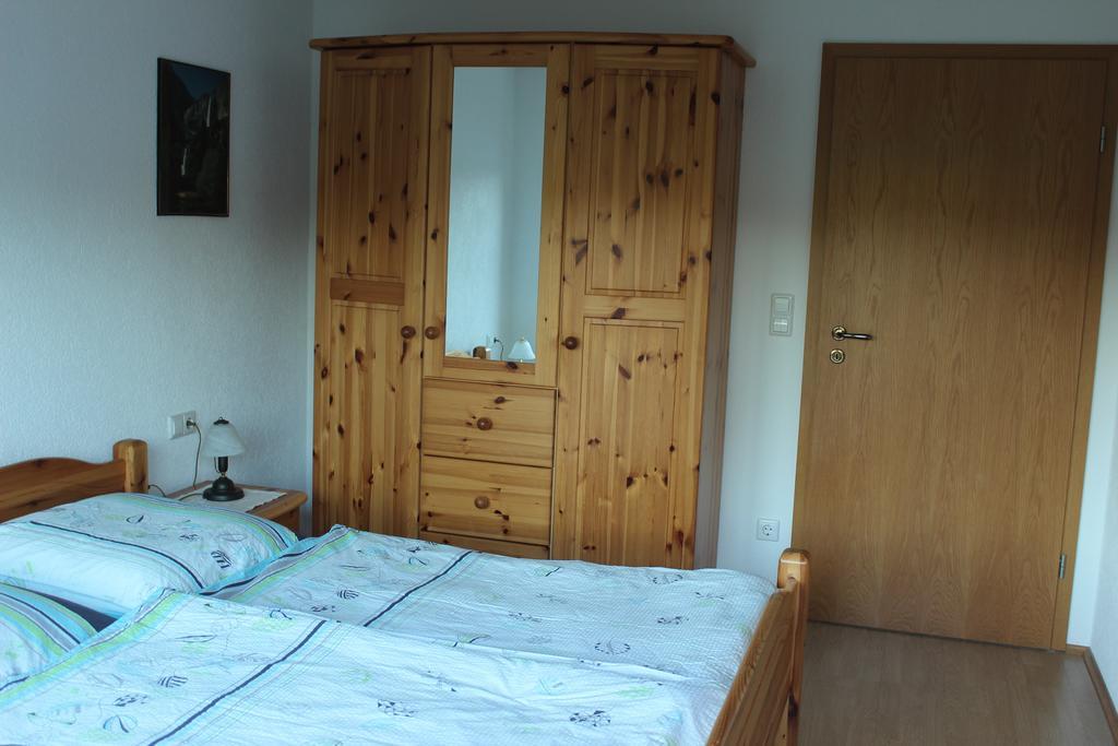 Bodenseegaestehaus Uhldingen-Muehlhofen Room photo